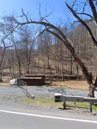 Lazy Acres Outpost - Hanover, WV
