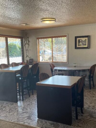 Village Inn - Hardy, AR