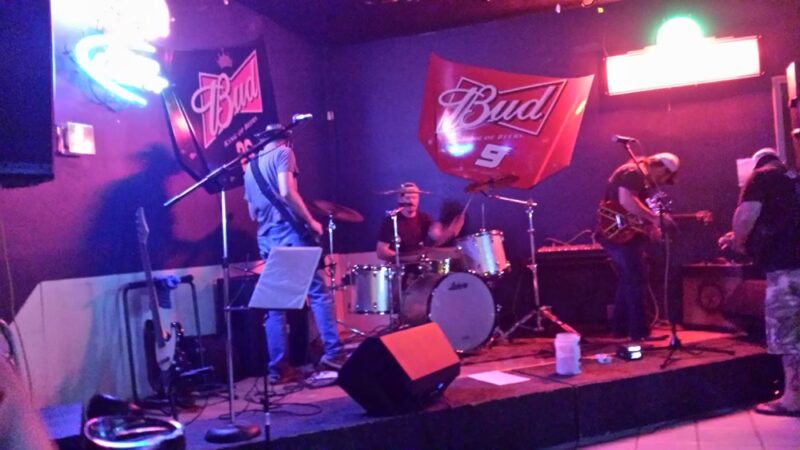 Billy's Sports Bar & Grill - Hazel Green, AL