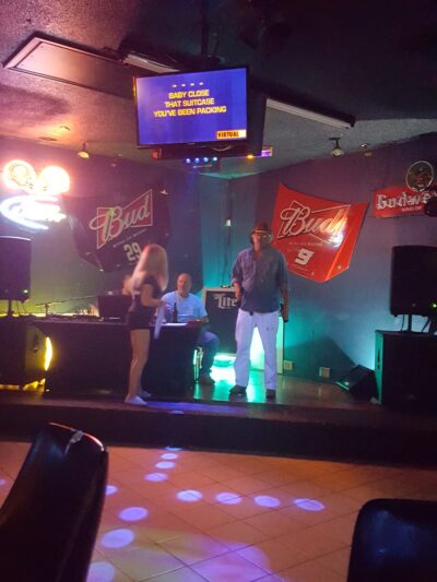 Billy's Sports Bar & Grill - Hazel Green, AL