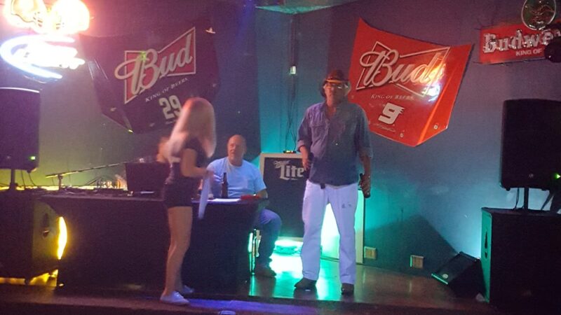 Billy's Sports Bar & Grill - Hazel Green, AL
