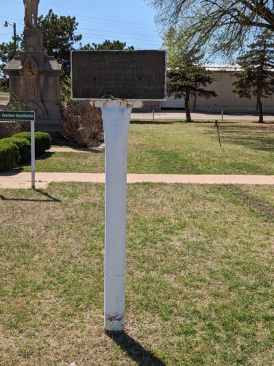 Memorial Park - Hennessey, OK
