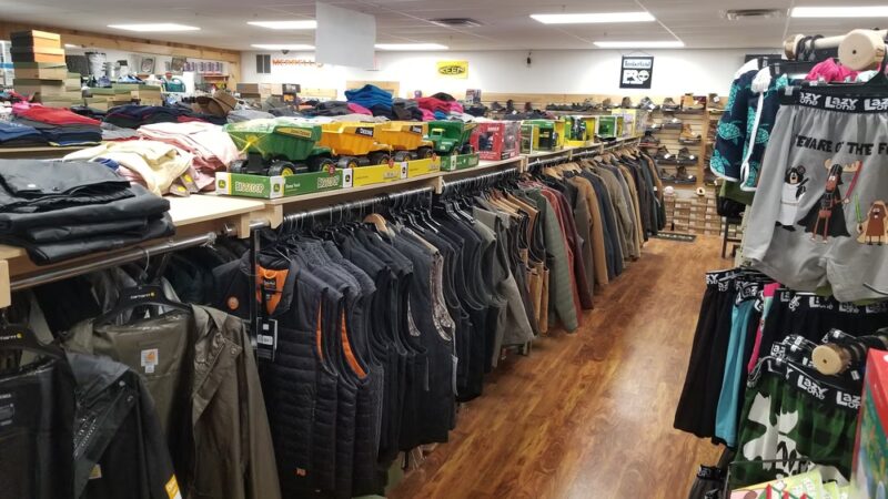 Henniker Farm & Country Store - Henniker, NH