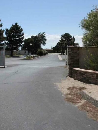 Desert Willow RV Resort - Hesperia, CA