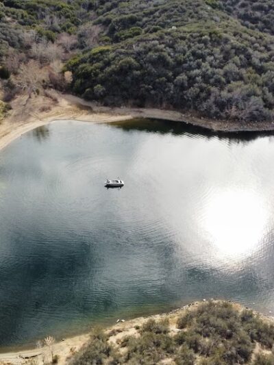 Live Oak Boat In Area - Hesperia, CA