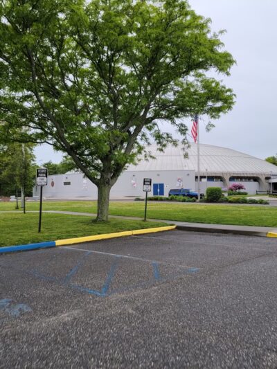 Cantiague Park Ice Rink - Hicksville, NY