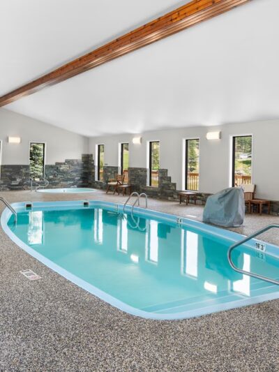 EverSpring Inn & Suites - Hill City, SD