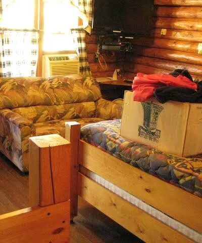 Lode Stone Motel - Hill City, SD