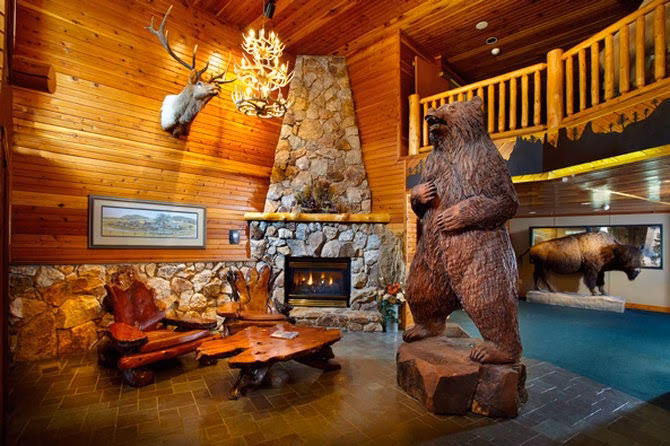 Lodge at Palmer Gulch - Hill City, SD