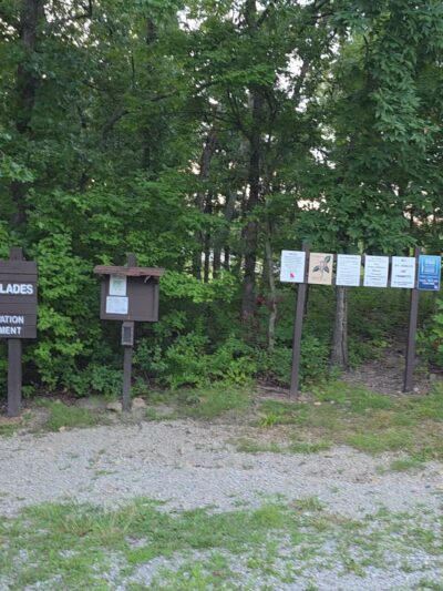 Valley View Glades Trailhead - Hillsboro, MO