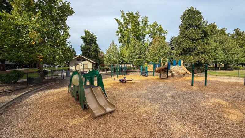 Bicentennial Park - Hillsboro, OR