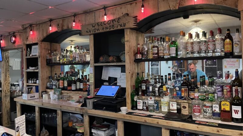 High Knob Inn - Hillsgrove, PA