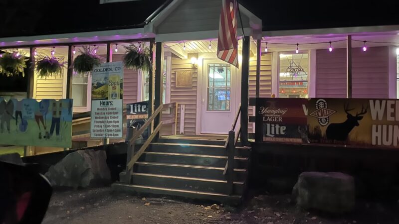 High Knob Inn - Hillsgrove, PA