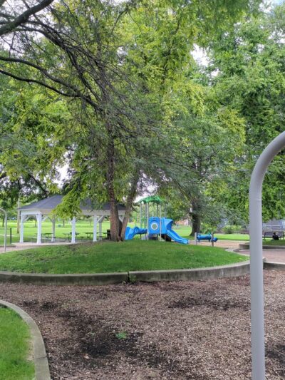 Burns Field Park - Hinsdale, IL