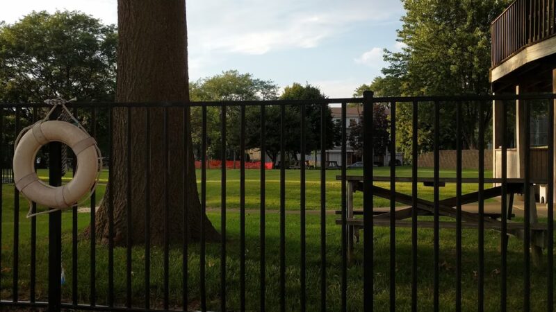 Sheffield Park - Hoffman Estates, IL