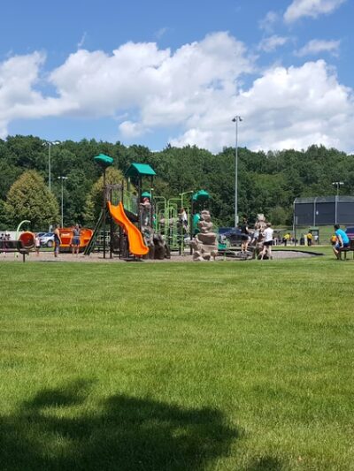 Holmen- Deer Wood Park SB Field - Holmen, WI