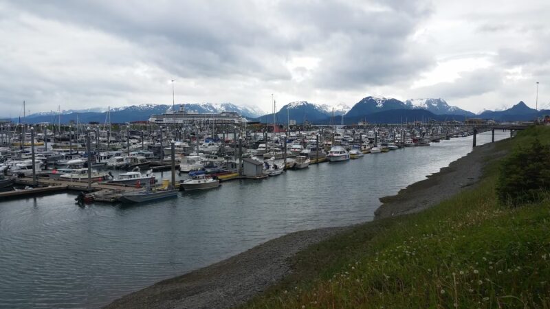 Fishing Hole Campground - Homer, AK