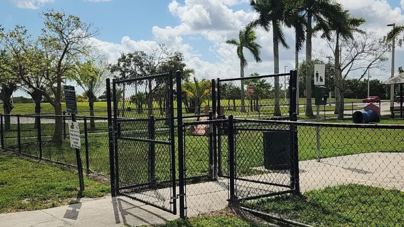 Small Dog Park - Homestead, FL