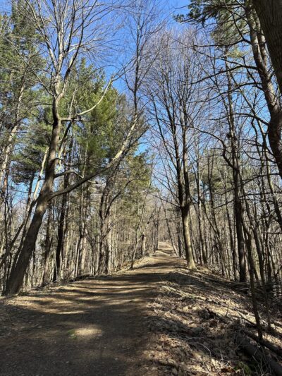 East Esker Trail Parking - Honeoye Falls, NY
