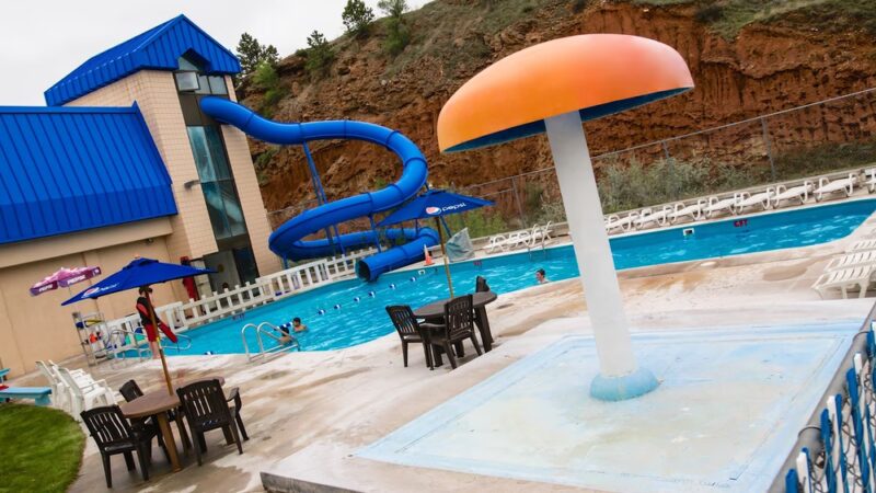 Evans Plunge Mineral Springs - Hot Springs, SD