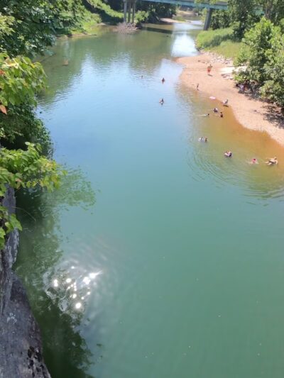 Dog's Bluff Access - Houston, MO