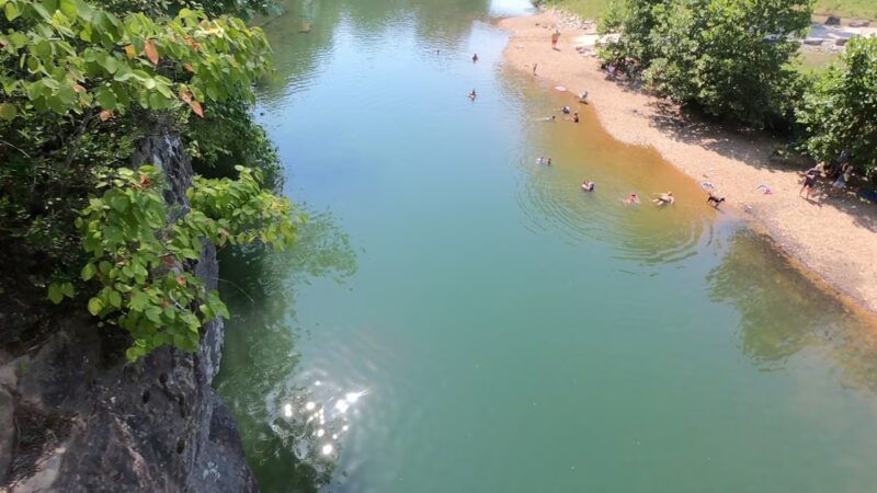 Dog's Bluff Access - Houston, MO