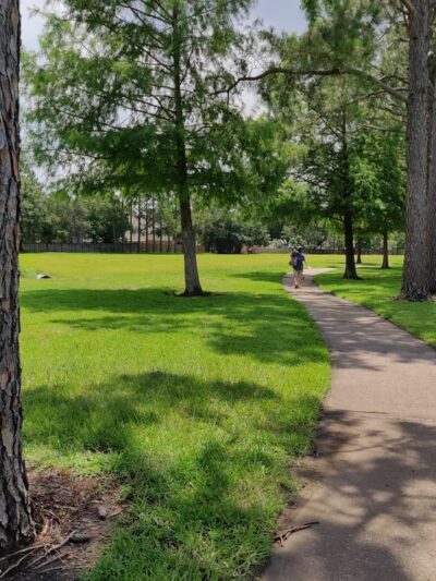 Bay Knoll Greenbelt Walking Trail - Houston, TX