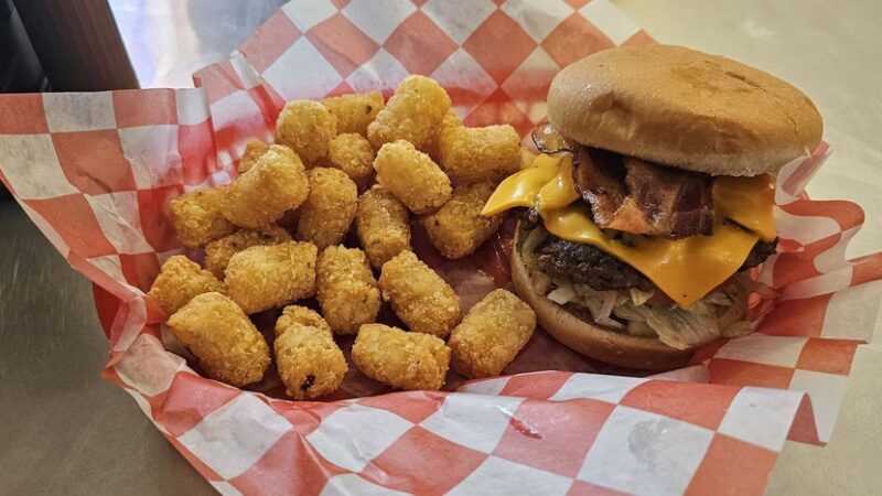 Toots Drive-In - Howard, KS