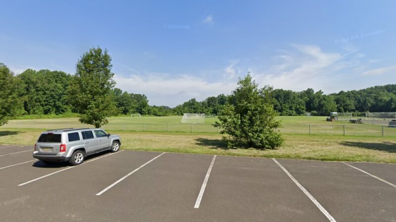 Core Creek Park Parking - Hulmeville, PA