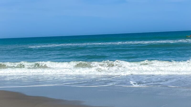 Indialantic Beach/across from Longdoggers - Indialantic, FL