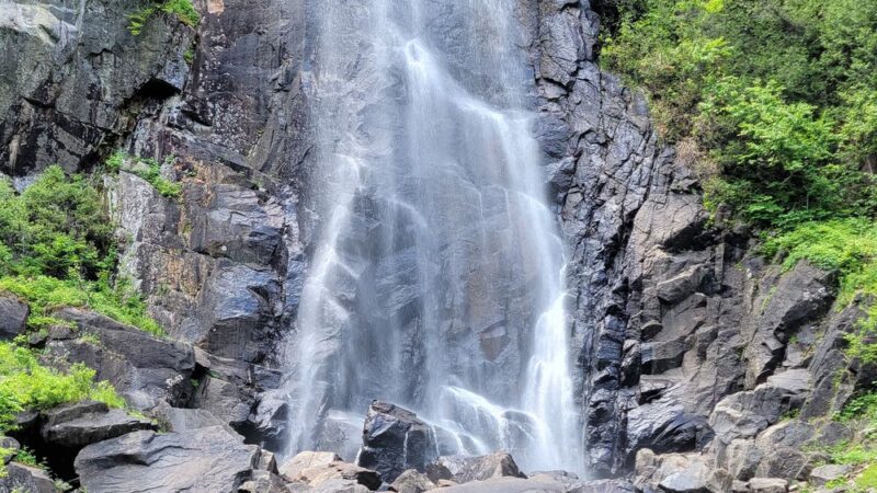 OK Slip Falls Trailhead Parking - Indian Lake, NY