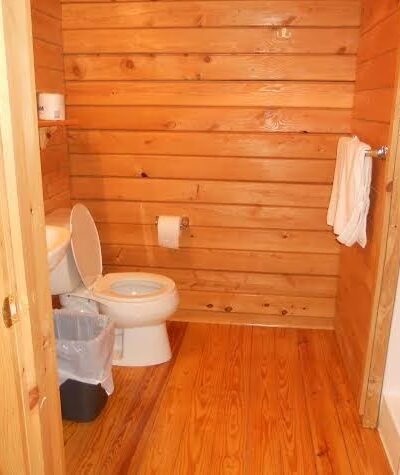 Badlands / White River KOA Holiday - Interior, SD