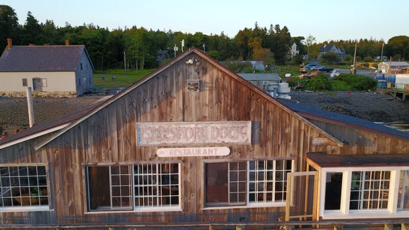 Islesford Dock Restaurant and Gallery - Islesford, ME