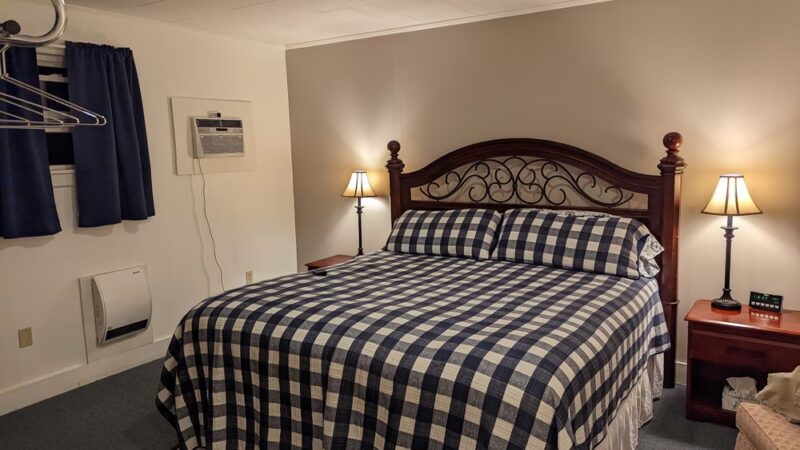 Blueberry Patch Motel & Cabins - Jonesboro, ME