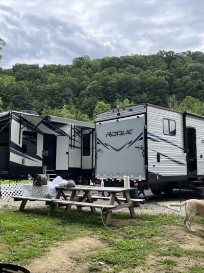 119 Rivers Edge Campground - Julian, WV