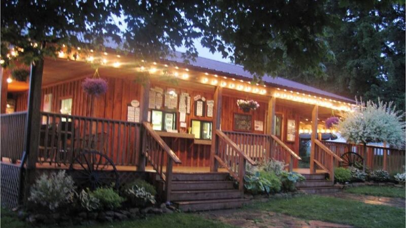 Country Pines Ice Cream Shop - Kane, PA