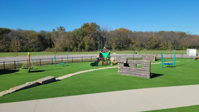 Hodge Park Playground - Kansas City, MO