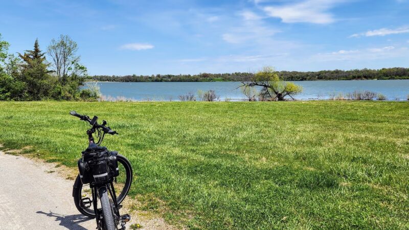 Longview lake parking - Kansas City, MO