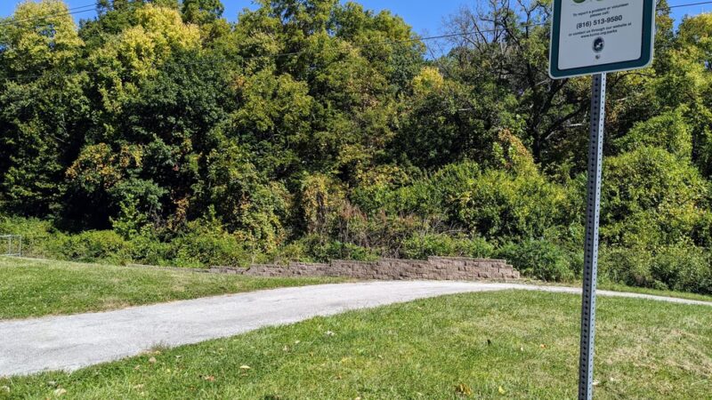 Strathbury Park - Kansas City, MO