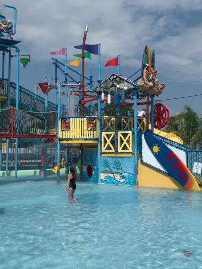 Runaway Rapids Waterpark - Keansburg, NJ