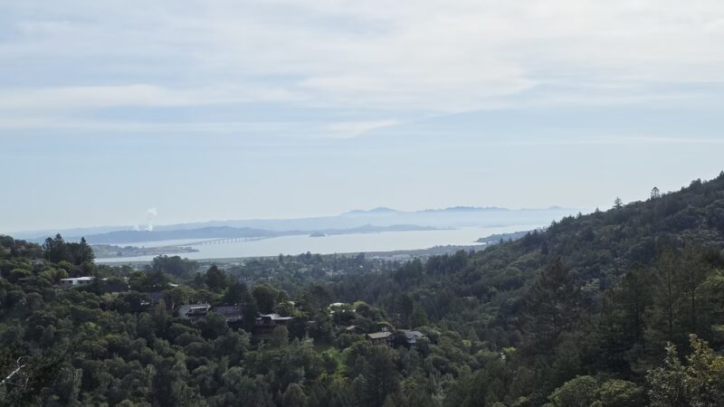 Crown Road Trailhead - Kentfield, CA