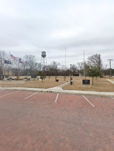 Veterans Memorial Park - Kerens, TX