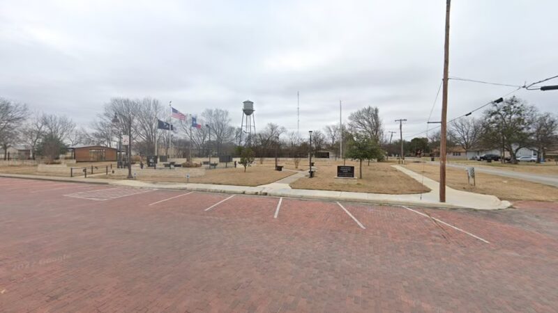 Veterans Memorial Park - Kerens, TX
