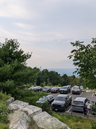 Minnewaska State Park parking - Kerhonkson, NY