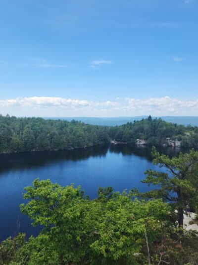 Minnewaska State Park parking - Kerhonkson, NY