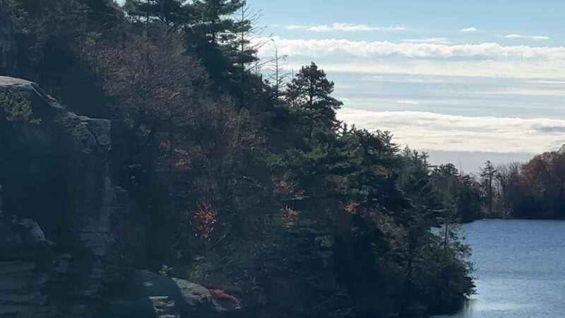 Minnewaska State Park parking - Kerhonkson, NY