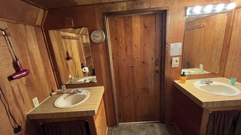 Bear Trail Cabins Alaska and Campground - King Salmon, AK