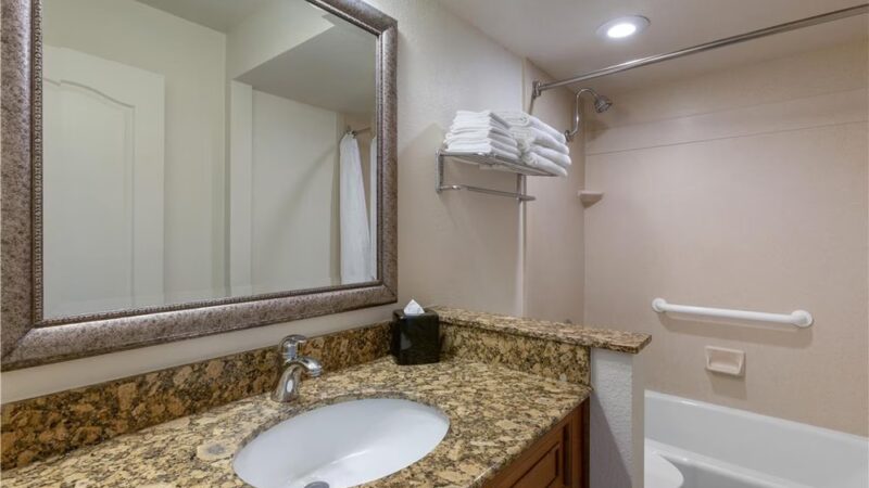 Best Western Plus A Wayfarer's Inn and Suites - Kingman, AZ