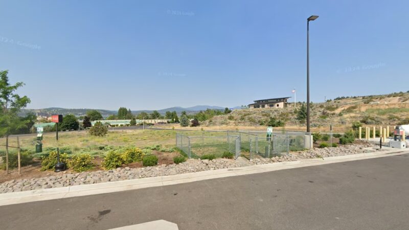 Dog Park at Love's Travel Stops - Klamath Falls, OR