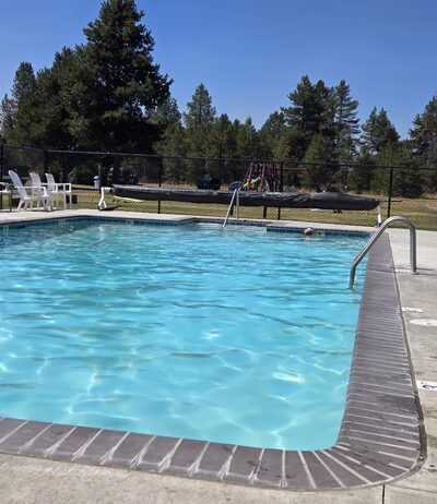 Cascade Meadows RV Resort - La Pine, OR